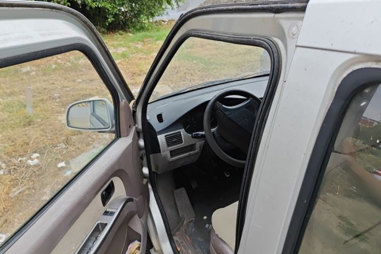Used Wuling Rongguang 2011 1.2L Comfort Model Driver Seat