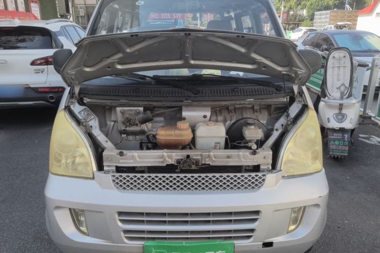 Used Wuling Rongguang 2011 1.2L Base Version Engine Bay