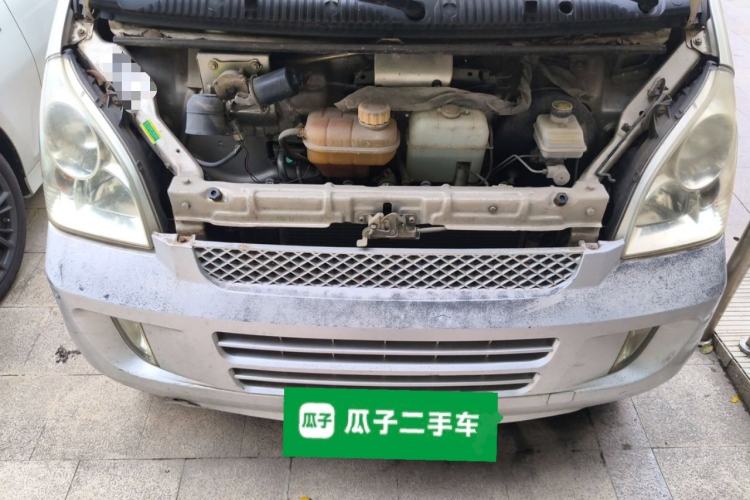 Used Wuling Rongguang 2011 1.2L Standard Version Engine Bay