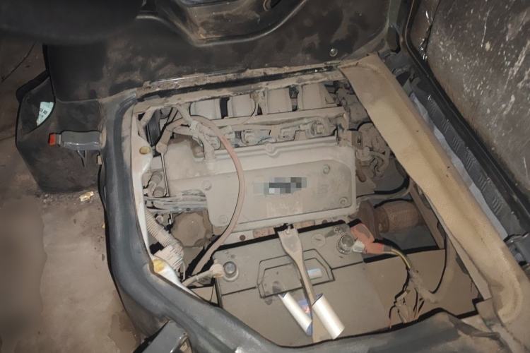 Used Wuling Rongguang 2011 1.2L Base Version Engine Bay