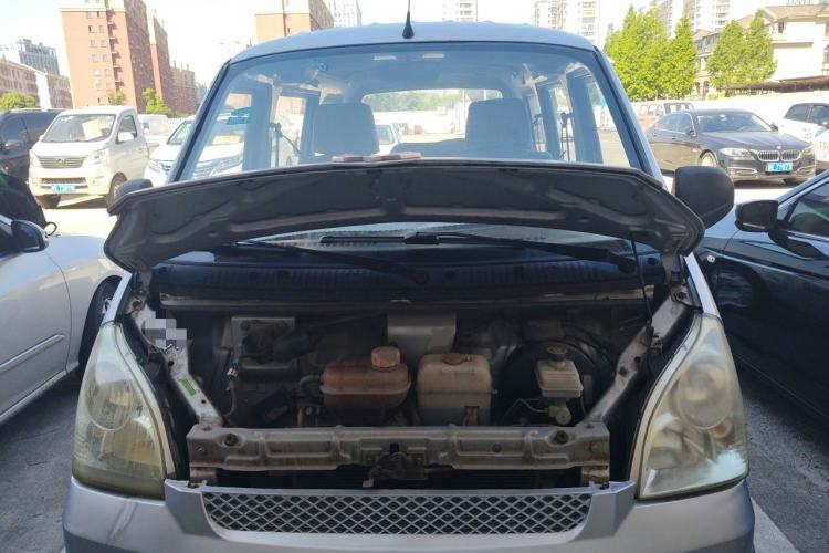 Used Wuling Rongguang 2011 1.5L Base Version Engine Bay