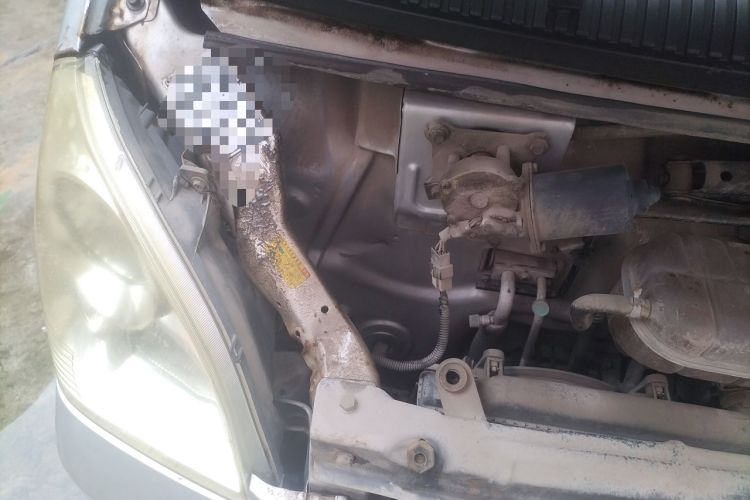 Used Wuling Rongguang 2011 1.2L Comfort Model Engine Bay Right