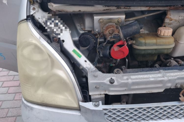Used Wuling Rongguang 2011 1.2L Base Version Engine Bay Right