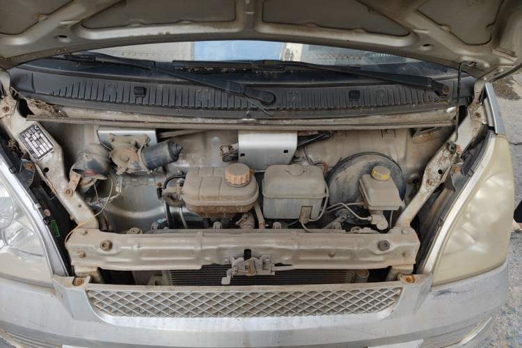 Used Wuling Rongguang  Engine Bay