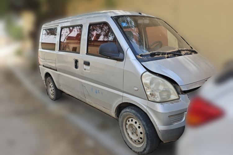 Used Wuling Rongguang 2011 1.2L Base Version Front Right 45 Deg