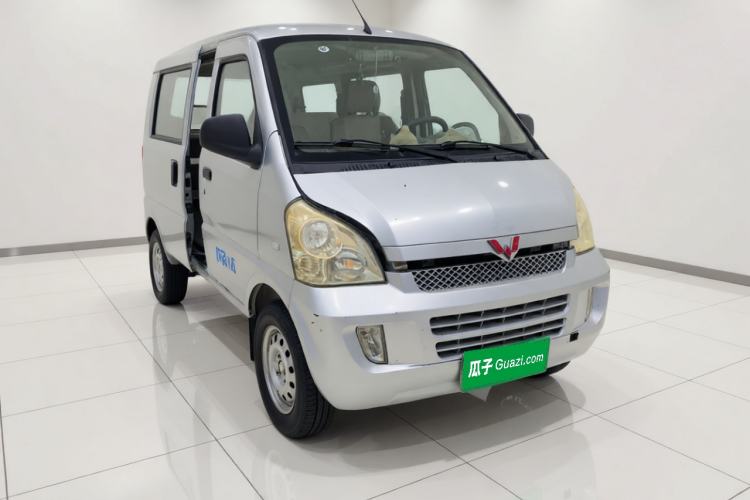 Used Wuling Rongguang 2011 1.2L Base Version Front Right 45 Deg