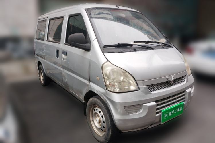 Used Wuling Rongguang 2011 1.2L Base Version Front Right 45 Deg