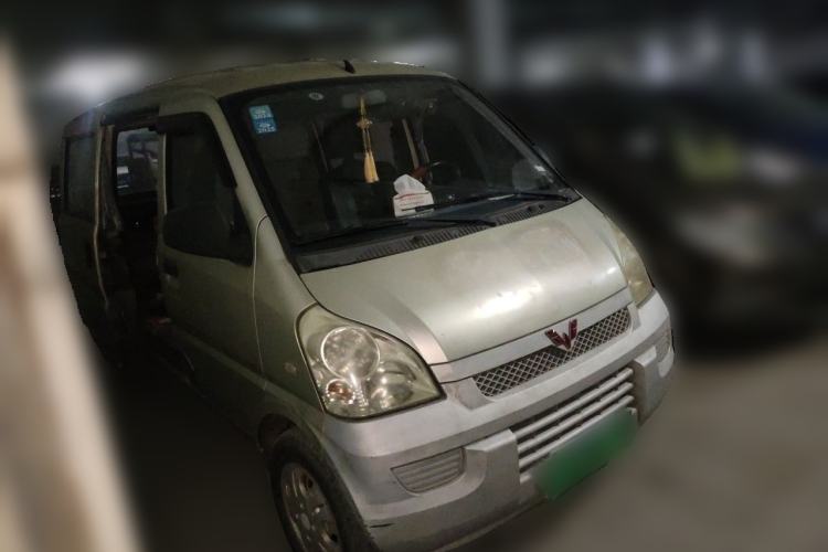 Used Wuling Rongguang 2011 1.2L Base Version Front Right 45 Deg