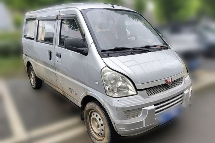 Used Wuling Rongguang 2011 1.2L Base Version Front Right 45 Deg