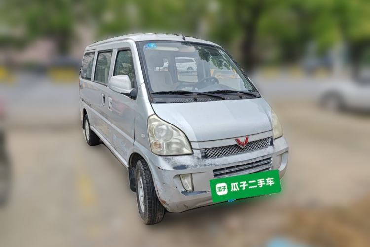 Used Wuling Rongguang 2011 1.2L Comfort Model Front Right 45 Deg