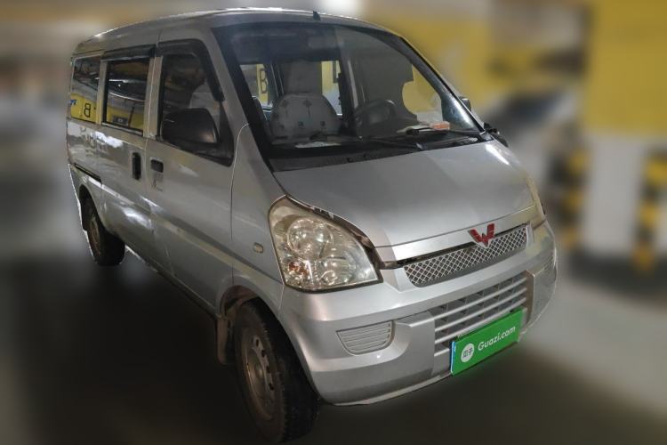 Used Wuling Rongguang 2011 1.2L Base Version Front Right 45 Deg