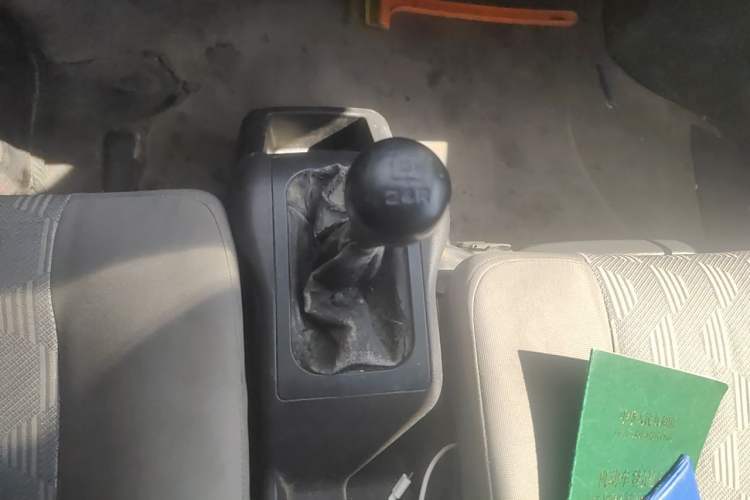 Used Wuling Rongguang 2011 1.2L Base Version Gear Lever