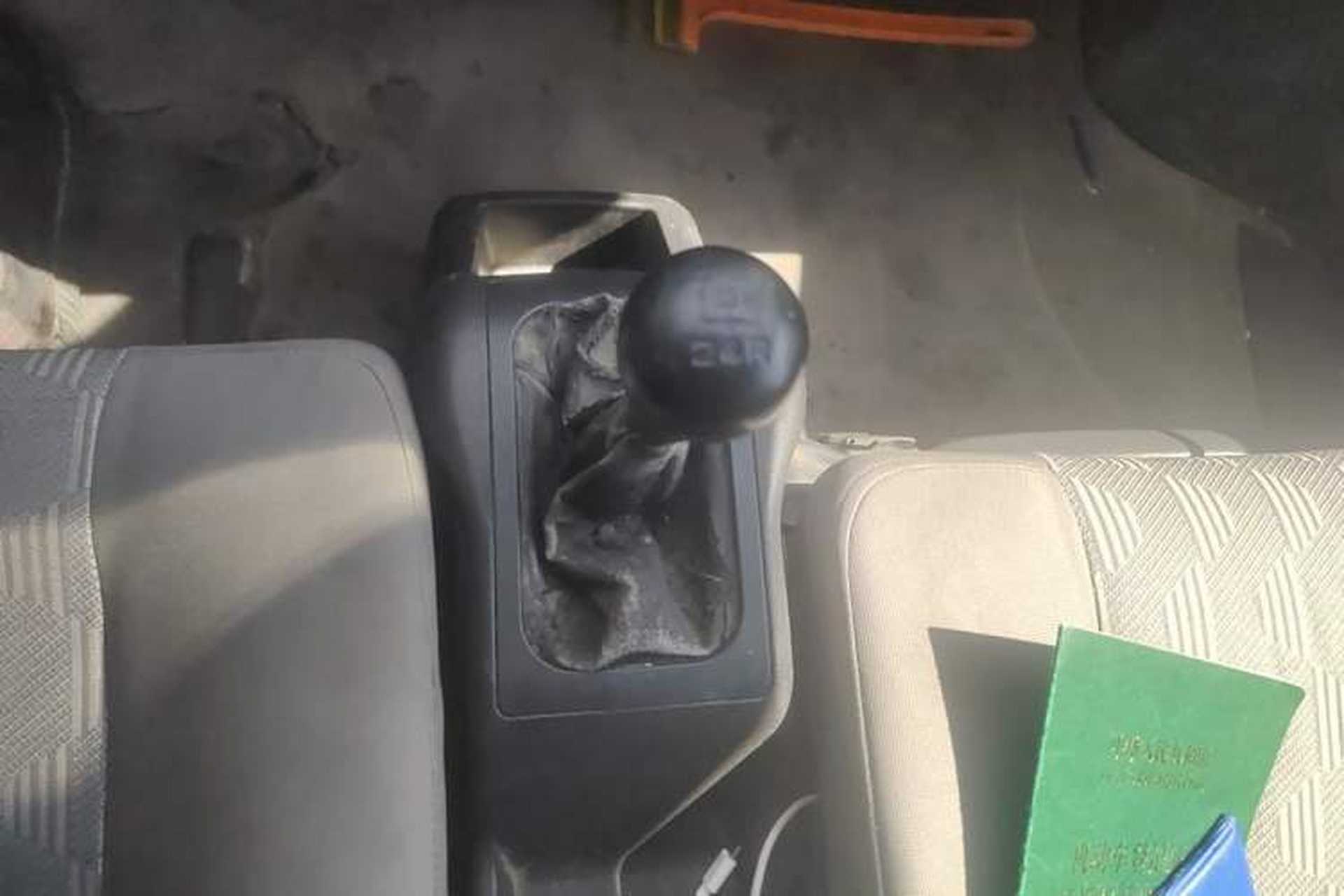 Used Wuling Rongguang 2011 1.2L Base Version Gear Lever