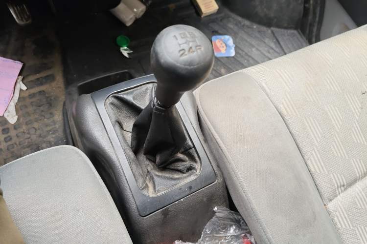 Used Wuling Rongguang 2011 1.2L Base Version Gear Lever