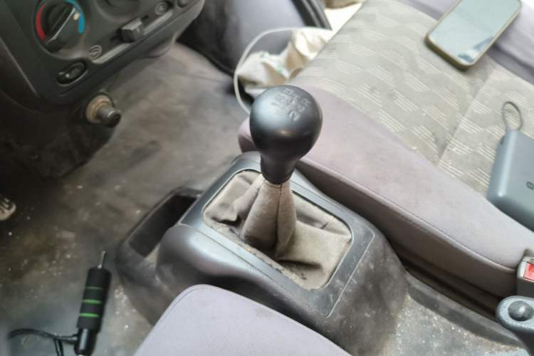 Used Wuling Rongguang 2011 1.2L Base Version Gear Lever