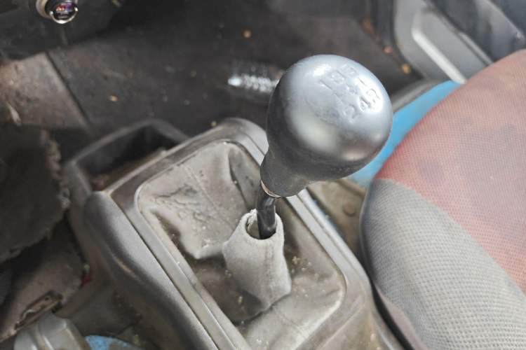 Used Wuling Rongguang 2011 1.2L Standard Version Gear Lever