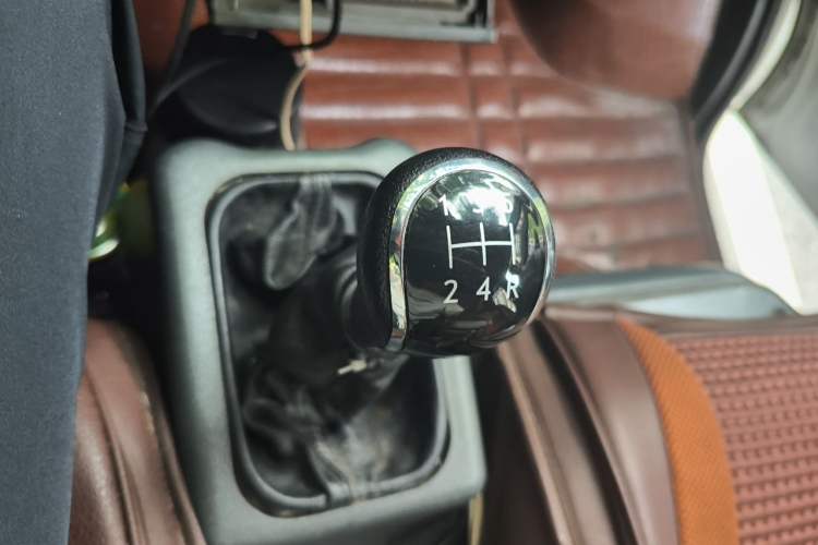 Used Wuling Rongguang  Gear Lever
