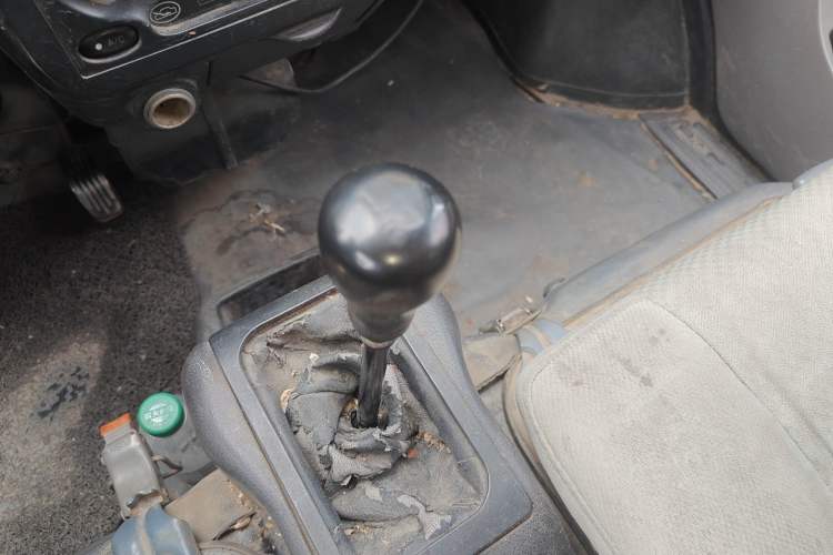 Used Wuling Rongguang 2011 1.2L Base Version Gear Lever