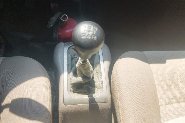 Used Wuling Rongguang 2011 1.2L Base Version Gear Lever