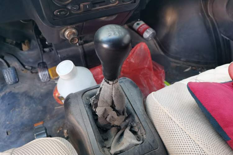 Used Wuling Rongguang 2011 1.2L Base Version Gear Lever