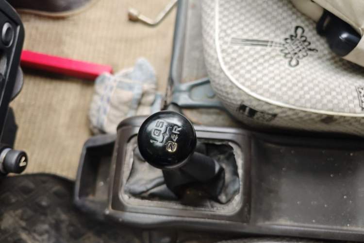 Used Wuling Rongguang 2011 1.2L Base Version Gear Lever