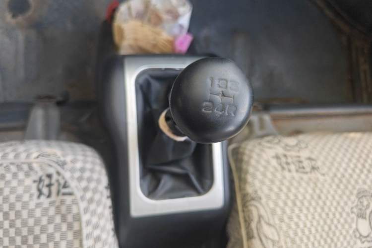 Used Wuling Rongguang 2011 1.2L Standard Version Gear Lever