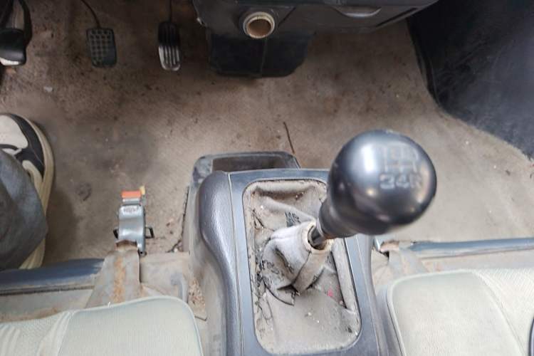 Used Wuling Rongguang 2011 1.2L Base Version Gear Lever