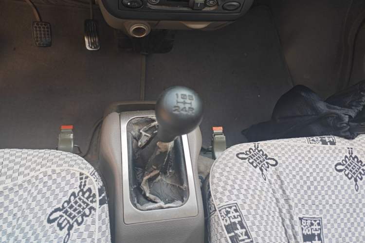 Used Wuling Rongguang 2011 1.2L Standard Version Gear Lever