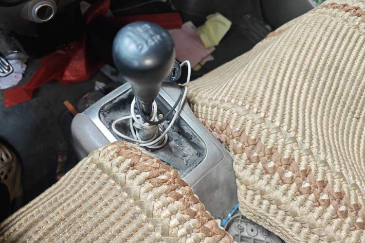Used Wuling Rongguang 2011 1.2L Standard Version Gear Lever