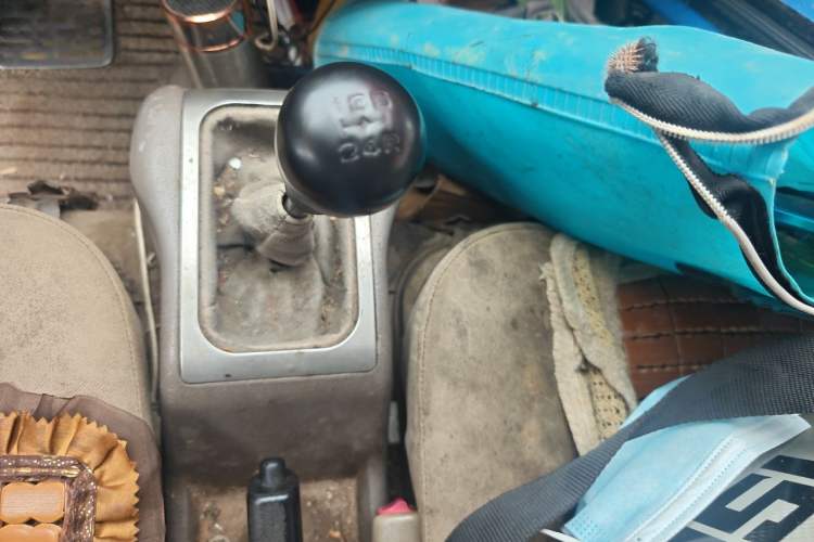Used Wuling Rongguang 2011 1.2L Standard Version Gear Lever