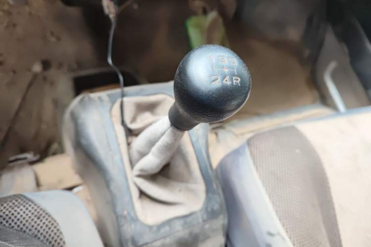 Used Wuling Rongguang 2011 1.2L Base Version Gear Lever