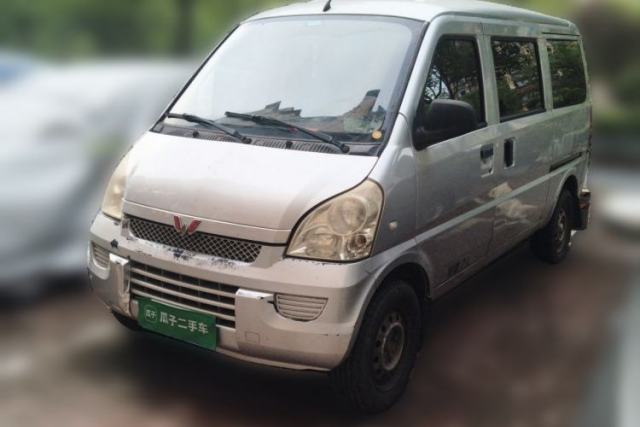 Wuling Rongguang 2011 1.2L Base Version usado