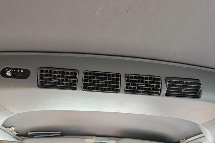 Used Wuling Rongguang 2011 1.2L Base Version Headliner
