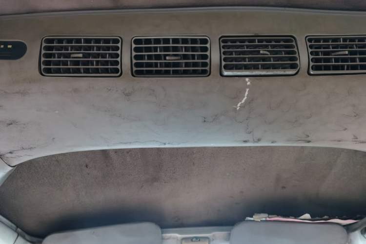 Used Wuling Rongguang 2011 1.2L Base Version Headliner