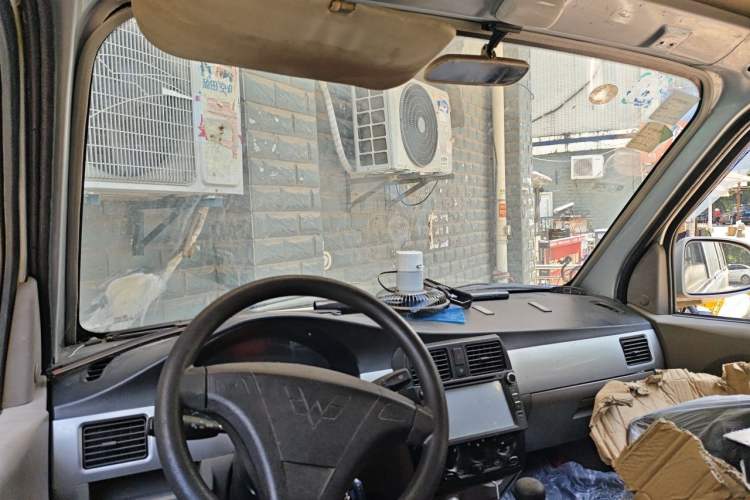 Used Wuling Rongguang  Headliner