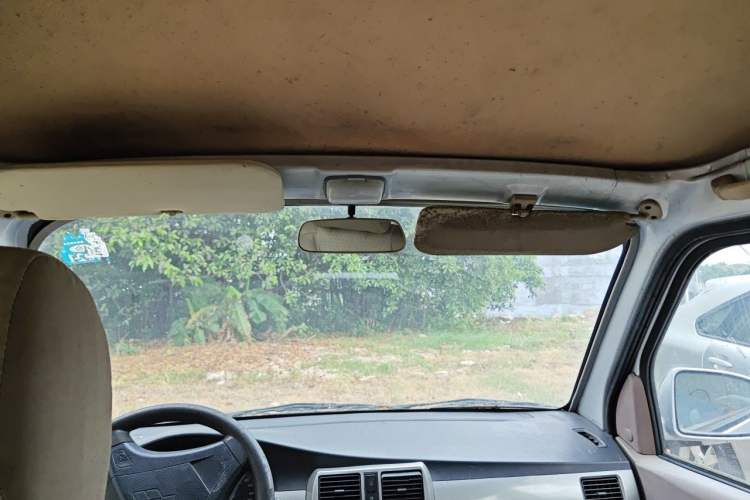 Used Wuling Rongguang 2011 1.2L Comfort Model Headliner