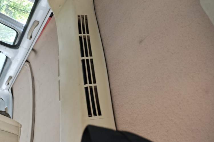 Used Wuling Rongguang 2011 1.2L Standard Version Headliner
