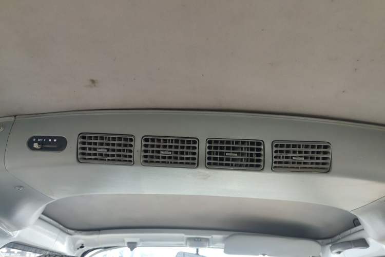 Used Wuling Rongguang 2011 1.2L Base Version Headliner