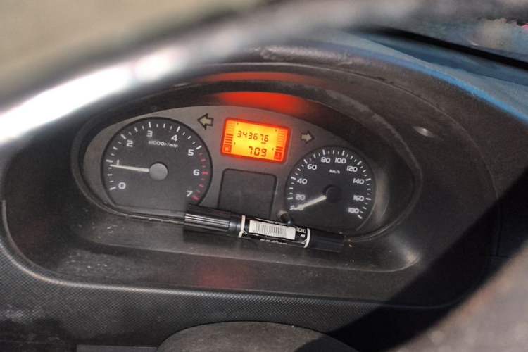 Used Wuling Rongguang 2011 1.2L Base Version Instrument Cluster