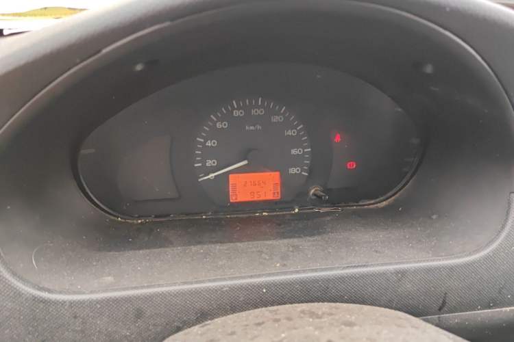 Used Wuling Rongguang 2011 1.2L Base Version Instrument Cluster