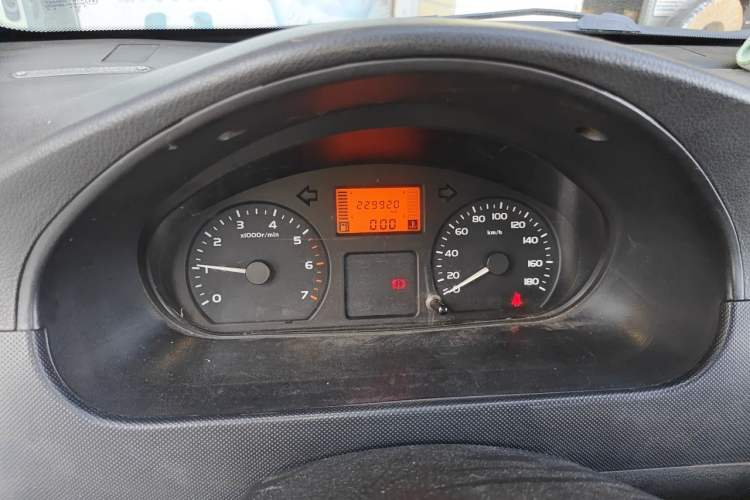 Used Wuling Rongguang 2011 1.2L Base Version Instrument Cluster