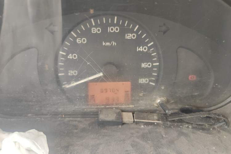 Used Wuling Rongguang 2011 1.2L Base Version Instrument Cluster