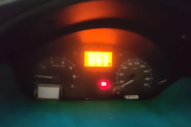 Used Wuling Rongguang 2011 1.2L Base Version Instrument Cluster
