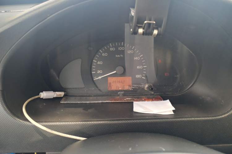 Used Wuling Rongguang 2011 1.2L Base Version Instrument Cluster