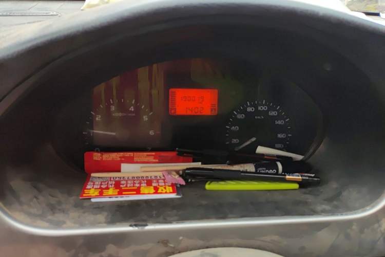Used Wuling Rongguang 2011 1.2L Base Version Instrument Cluster