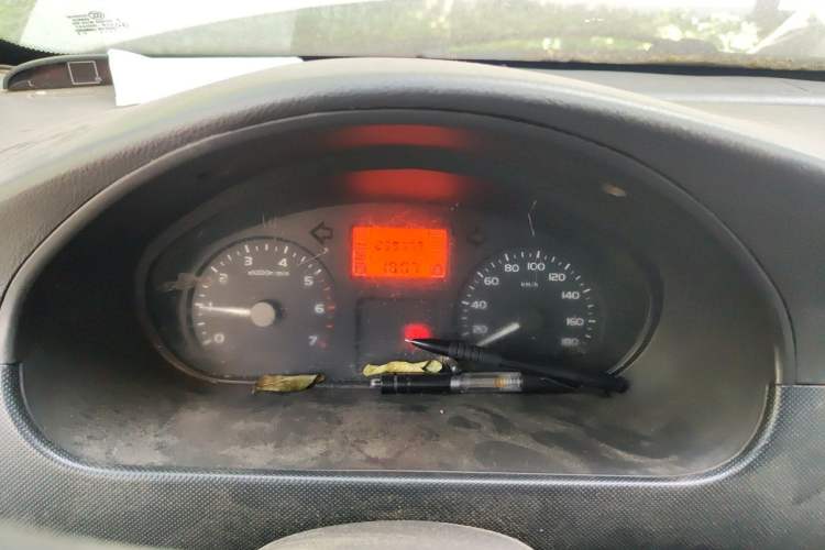 Used Wuling Rongguang 2011 1.2L Base Version Instrument Cluster