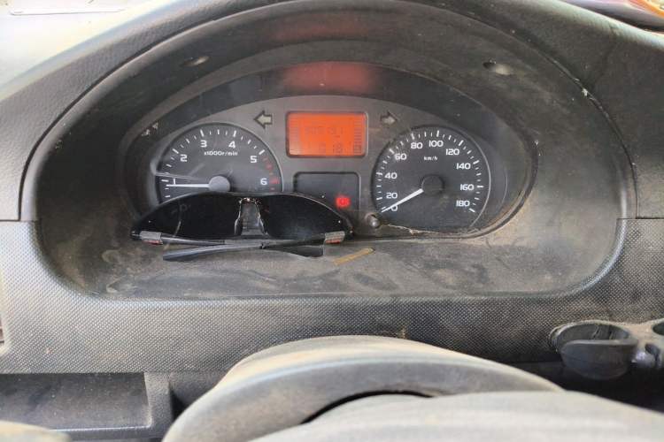 Used Wuling Rongguang 2011 1.2L Base Version Instrument Cluster
