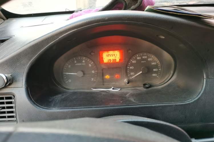 Used Wuling Rongguang 2011 1.2L Base Version Instrument Cluster