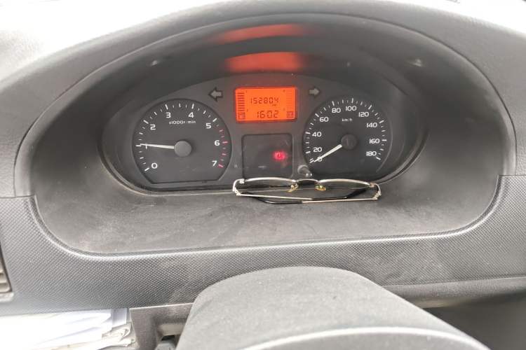 Used Wuling Rongguang 2011 1.2L Base Version Instrument Cluster