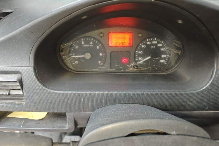 Used Wuling Rongguang 2011 1.2L Base Version Instrument Cluster